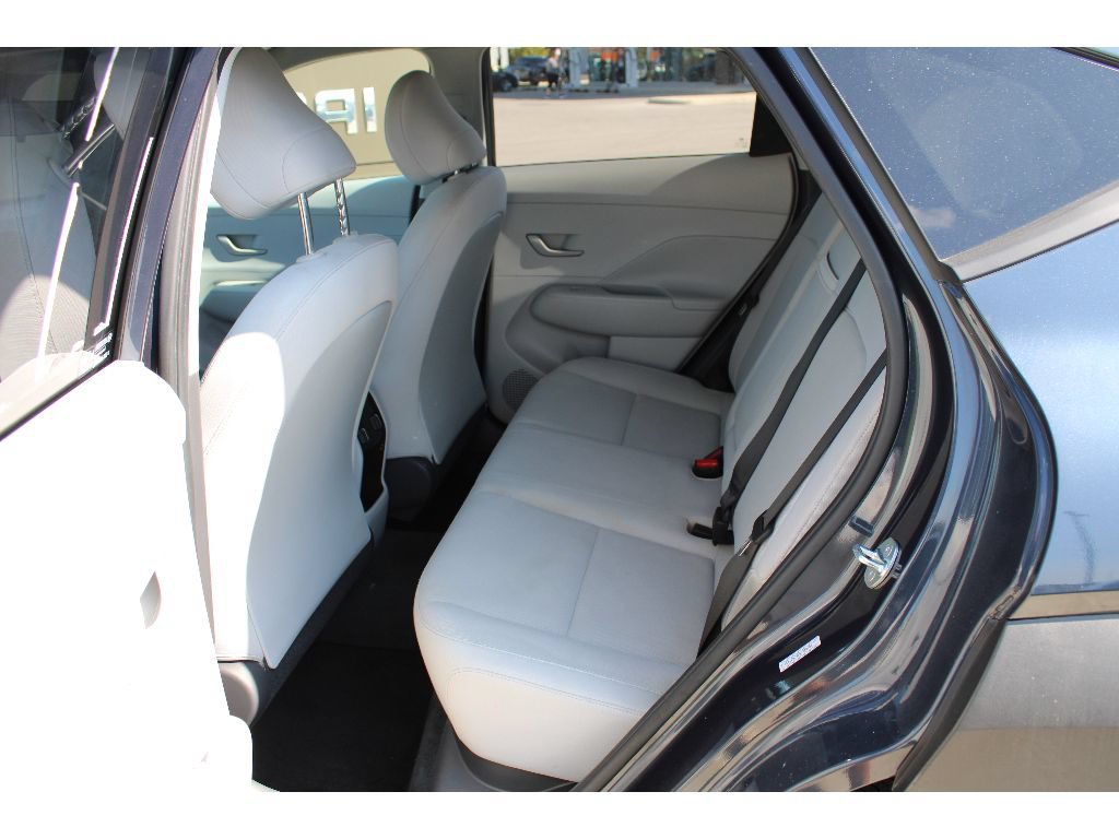 Used 2024 Hyundai Kona SEL AWD/4WD image 13