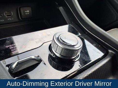 Used 2024 Jeep Grand Cherokee L Limited w/ Luxury Tech Group II image 8