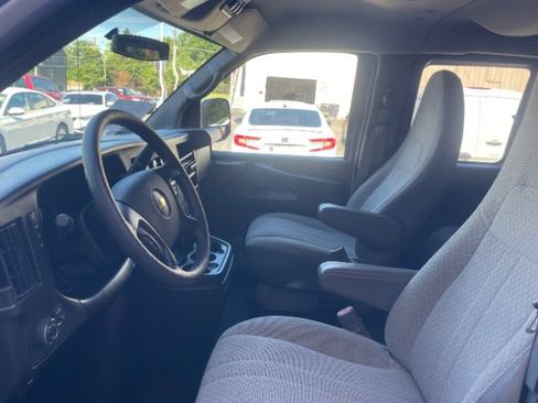 Used 2014 Chevrolet Express 3500 LT w/ LT Preferred Equipment Group RWD image 12
