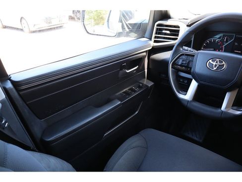 Used 2023 Toyota Tundra SR5 AWD/4WD image 17