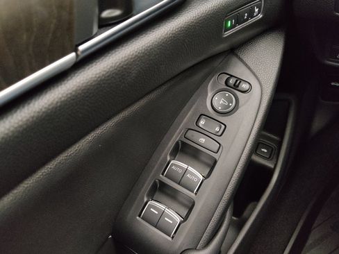 Used 2019 Honda Accord EX-L image 27
