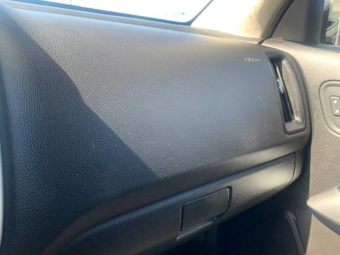 Used 2020 Chevrolet Colorado LT RWD image 22