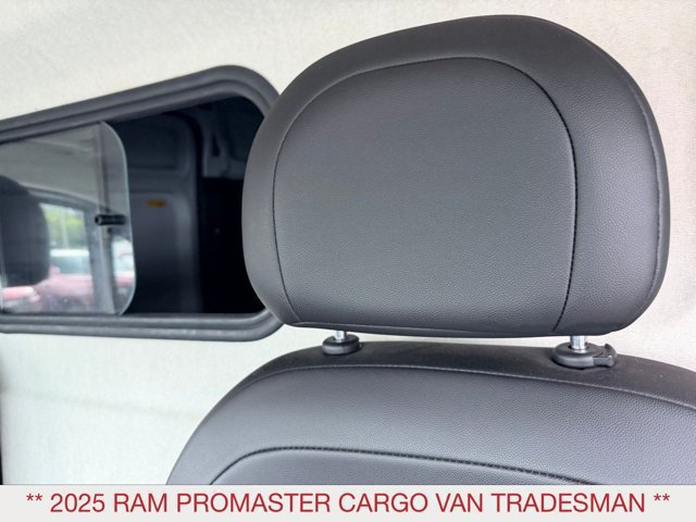 Used 2025 RAM ProMaster 2500 w/ Convenience Group FWD image 13