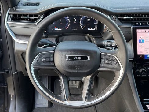 Used 2024 Jeep Grand Cherokee L Limited AWD/4WD image 20