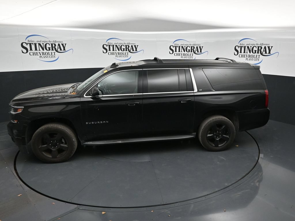 Used 2020 Chevrolet Suburban LT w/ LT Midnight Edition RWD image 21