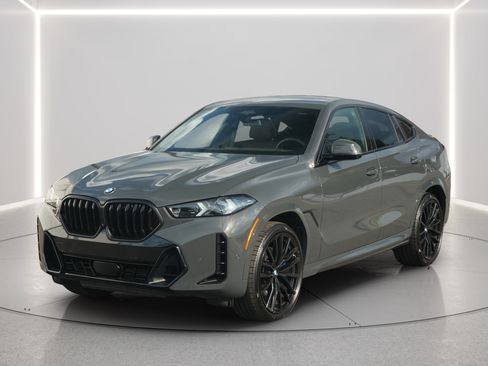 Used 2026 BMW X6 xDrive40i w/ Executive Package AWD/4WD image 1