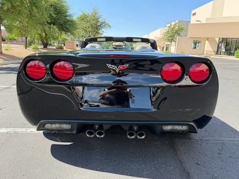 Used 2006 Chevrolet Corvette Convertible w/ Preferred Equipment Group RWD image 8