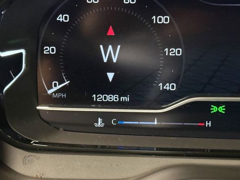 Used 2024 GMC Yukon Denali image 79