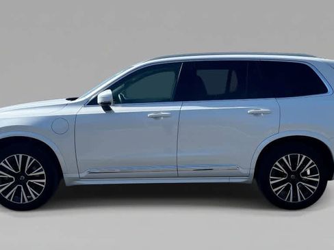 Used 2023 Volvo XC90 T8 Plus AWD/4WD image 3