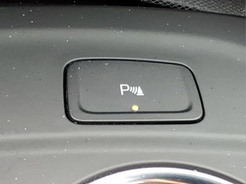 Used 2024 Chevrolet Equinox LT w/ LPO, Floor Liner Package FWD image 22