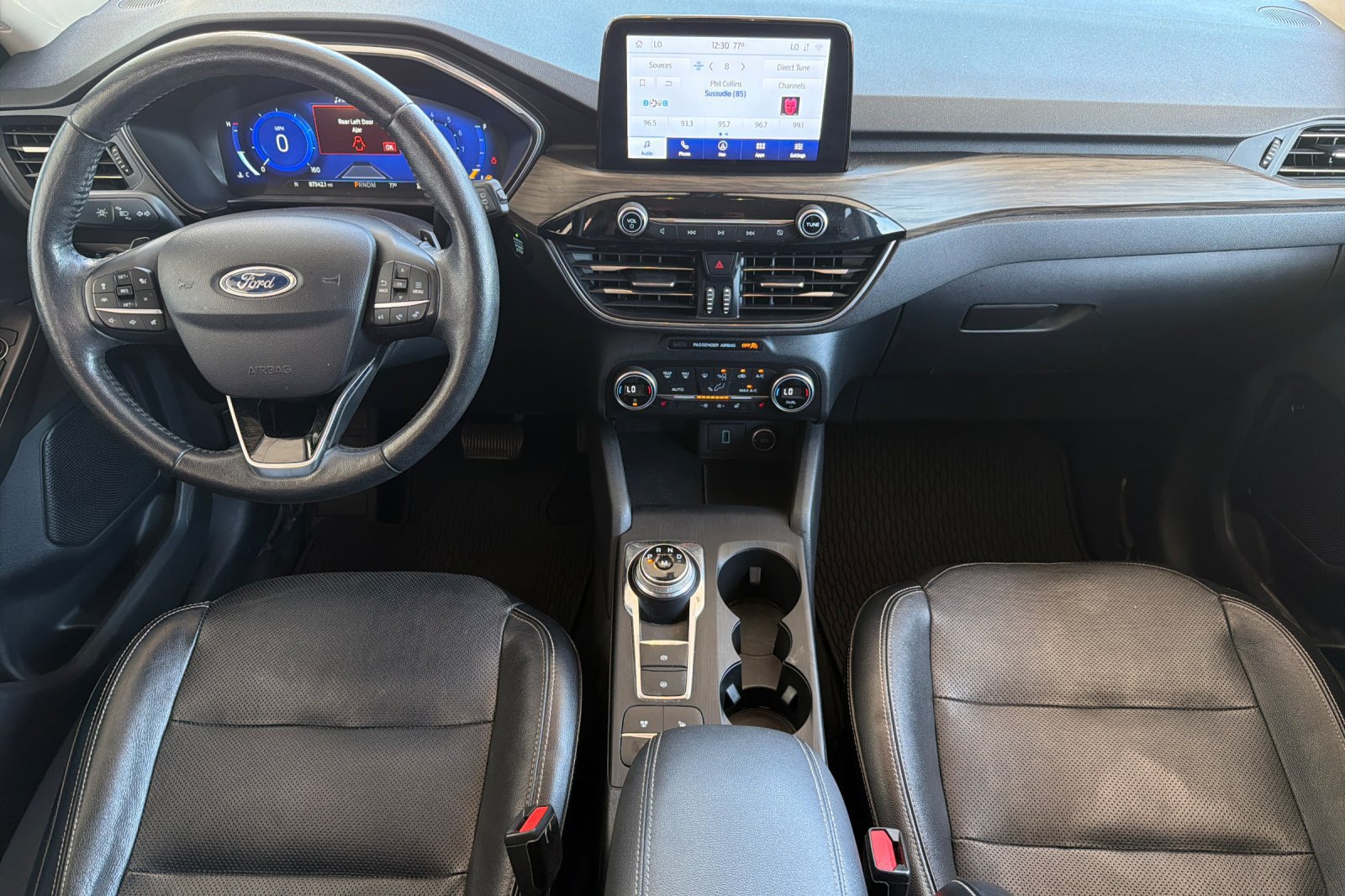 Used 2020 Ford Escape Titanium AWD/4WD image 12