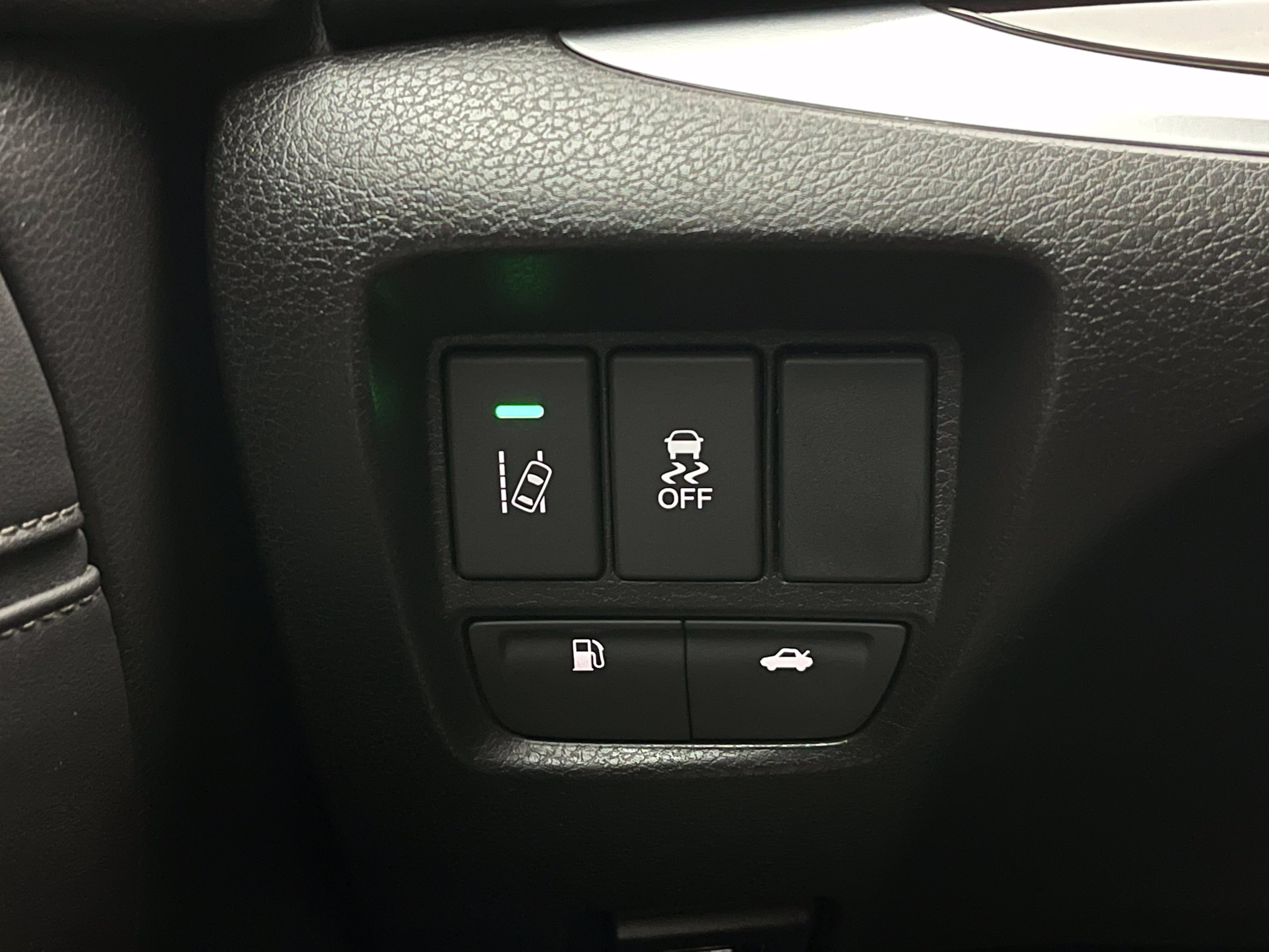 Used 2016 Acura TLX w/ Technology Package FWD image 23