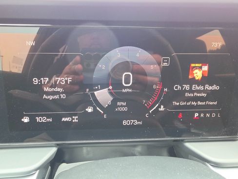 Used 2025 GMC Terrain Elevation w/ Technology Package II AWD/4WD image 34