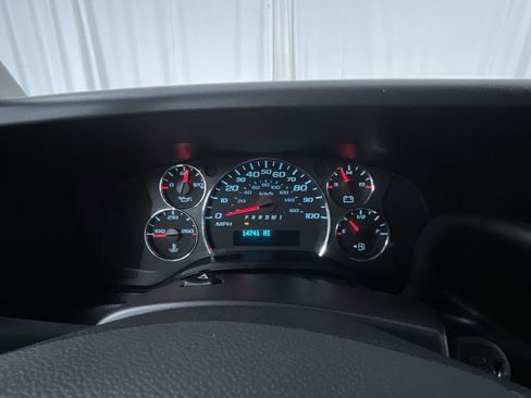 Used 2024 GMC Savana 2500 w/ Driver Convenience Package image 21