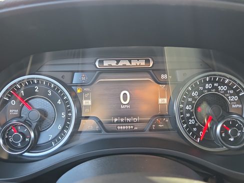 Used 2023 RAM 1500 Big Horn AWD/4WD image 28
