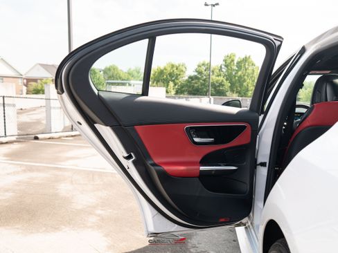 Used 2023 Mercedes-Benz C 300 4MATIC Sedan image 42