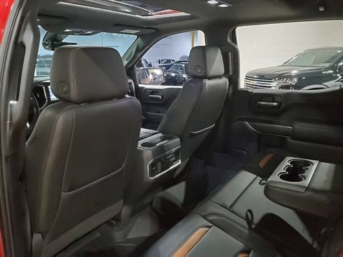 Used 2019 GMC Sierra 1500 AT4 w/ AT4 Premium Package AWD/4WD image 25
