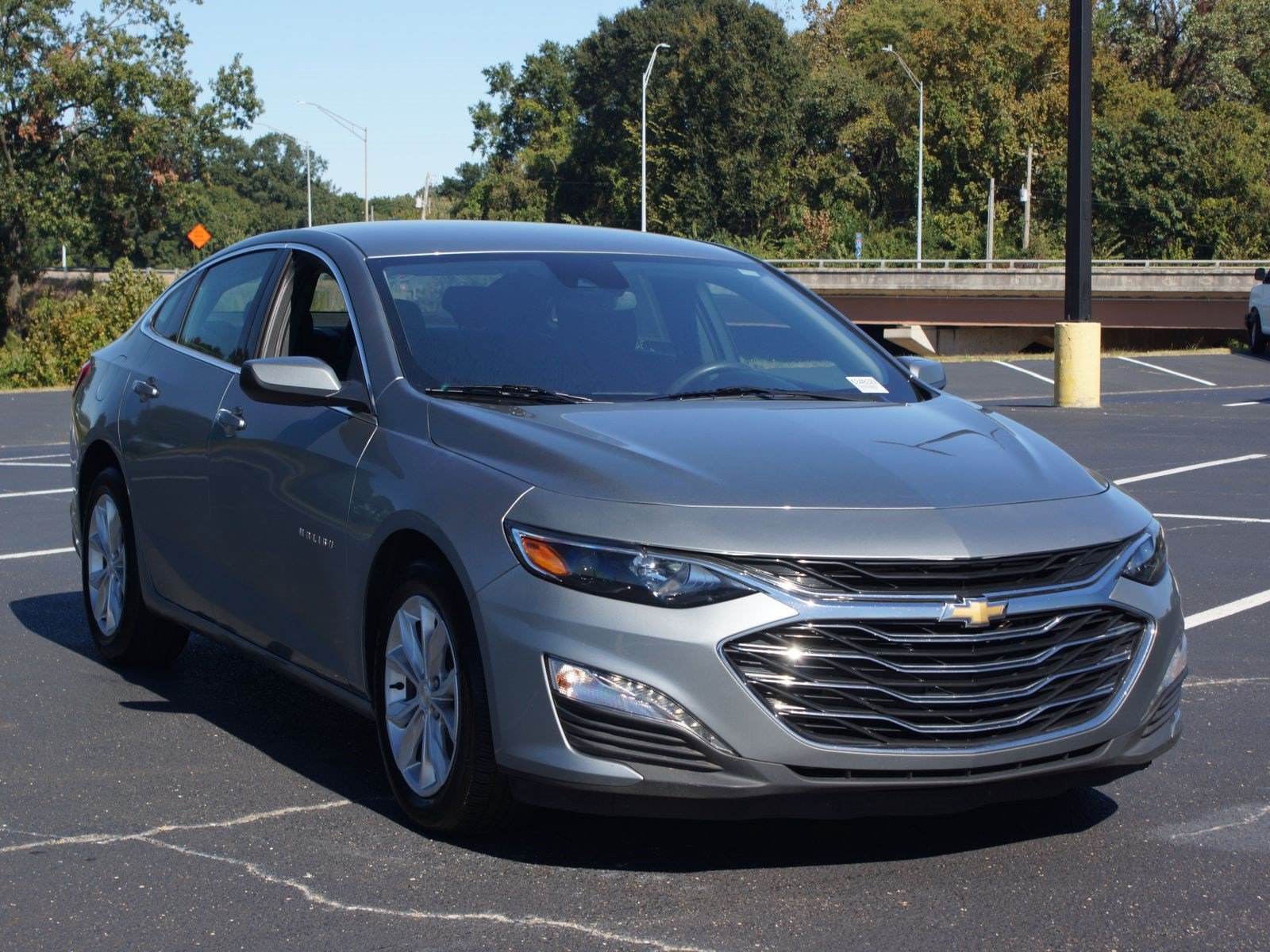 Used 2024 Chevrolet Malibu LT FWD image 23
