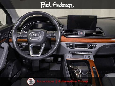 Used 2021 Audi Q5 Prestige w/ Prestige Package AWD/4WD image 7