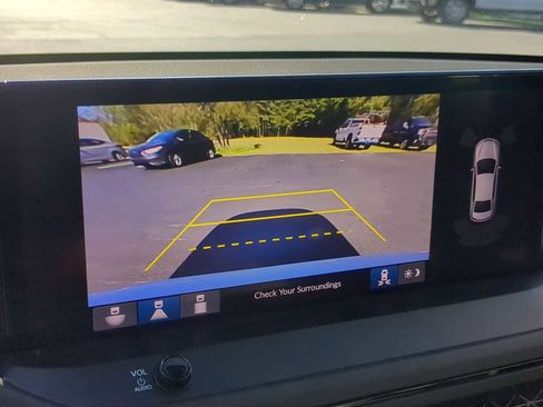 Used 2023 Honda Accord Touring image 21