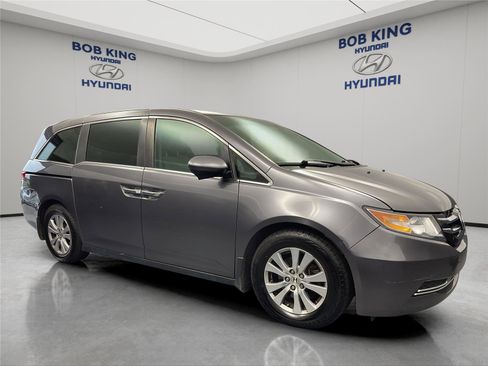 Used 2016 Honda Odyssey EX image 7