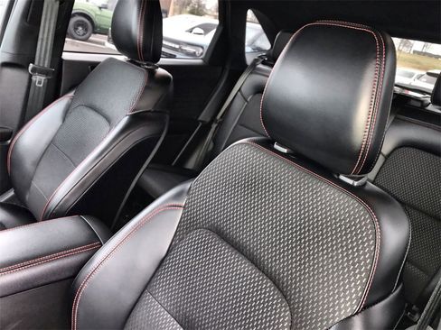 Used 2025 Ford Escape ST-Line w/ Equipment Group 301A image 11