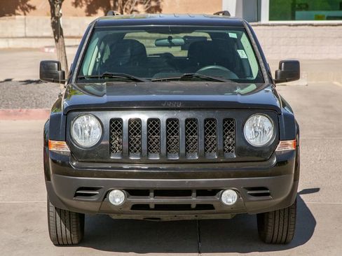 Used 2015 Jeep Patriot Sport w/ Power Value Group FWD image 3
