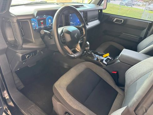 Used 2025 Ford Bronco Big Bend AWD/4WD image 14