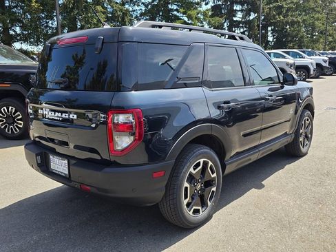 Used 2023 Ford Bronco Sport Outer Banks w/ Tech Package AWD/4WD image 5