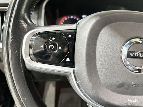 Used 2018 Volvo S90 T5 Momentum w/ Convenience Package image 30