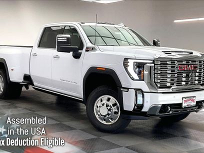 New 2026 GMC Sierra 3500 Denali w/ Denali Reserve Package
