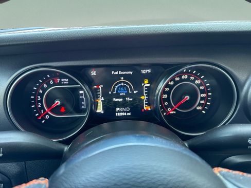 Used 2021 Jeep Gladiator Mojave AWD/4WD image 14