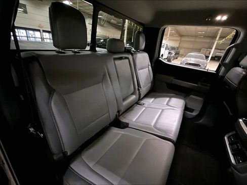 Certified 2021 Ford F150 Lariat w/ Equipment Group 502A High image 25