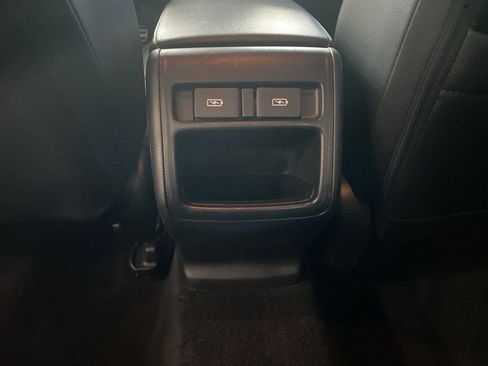 Used 2021 Honda Accord Sport image 12