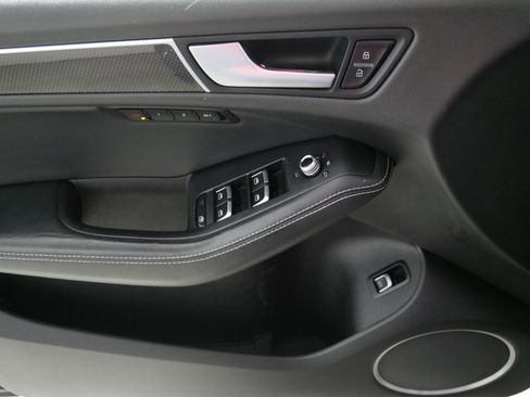 Used 2015 Audi SQ5 Premium Plus AWD/4WD image 19