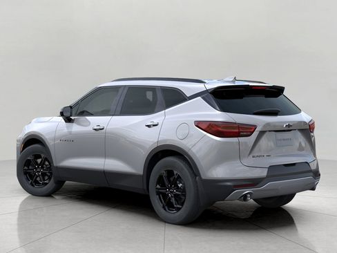 New 2026 Chevrolet Blazer LT image 3
