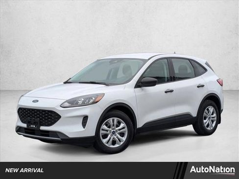 Used 2022 Ford Escape S image 1