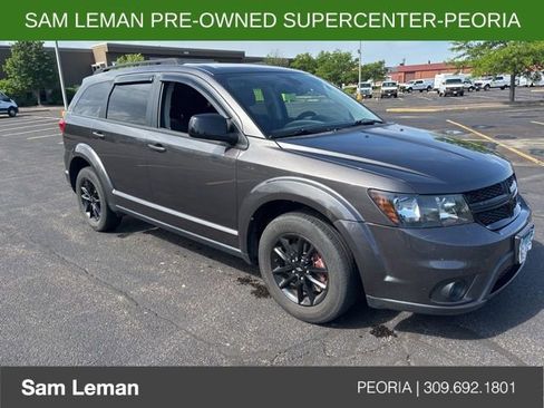 Used 2019 Dodge Journey SE w/ Premium Group FWD image 2