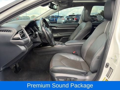 Used 2023 Toyota Camry XSE w/ Navigation Package FWD image 15