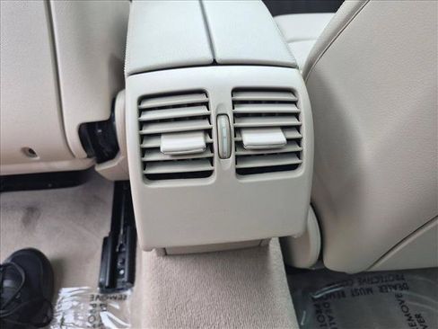 Used 2016 Mercedes-Benz E 400 Coupe image 15