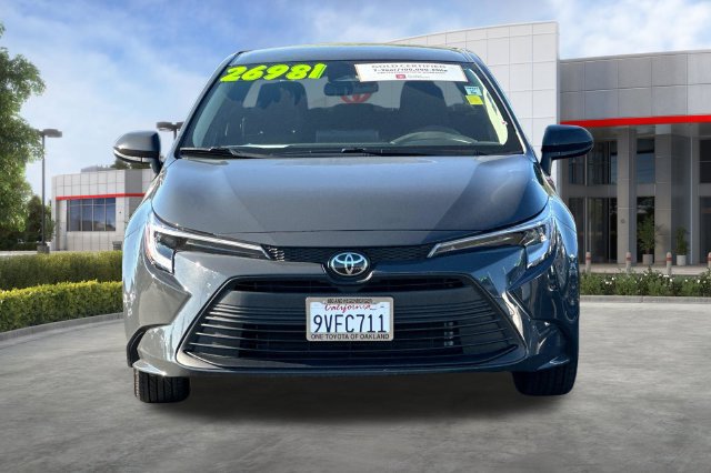 Used 2026 Toyota Corolla LE FWD image 10