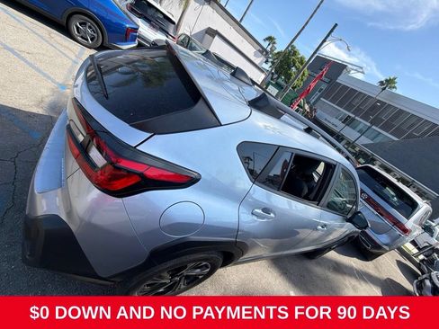 Used 2025 Subaru Crosstrek 2.5i Premium AWD/4WD image 6
