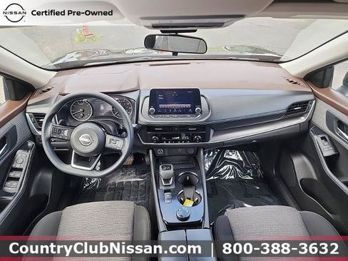 Certified 2023 Nissan Rogue SV AWD/4WD image 24