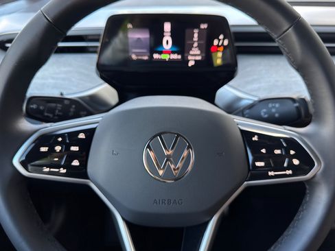 New 2025 Volkswagen ID. Buzz Pro S image 23