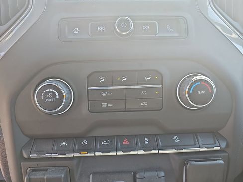 Used 2024 Chevrolet Silverado 1500 Custom Trail Boss w/ LPO, Dark Essentials Package AWD/4WD image 23