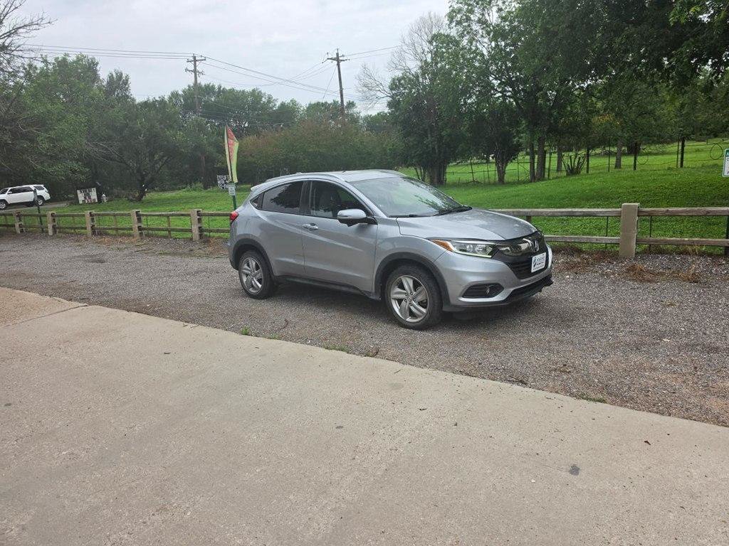 Used 2019 Honda HR-V EX image 4