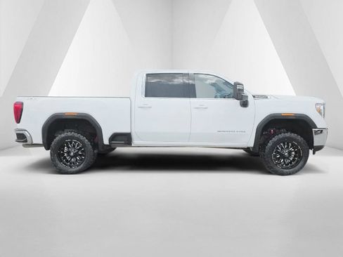 Used 2022 GMC Sierra 2500 SLE w/ SLE Convenience Package AWD/4WD image 4