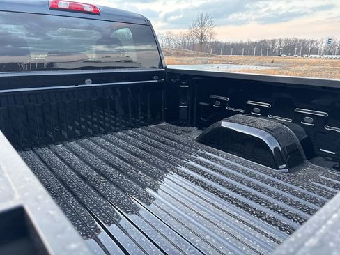 New 2026 Chevrolet Silverado 1500 W/T w/ WT Value Package AWD/4WD image 36