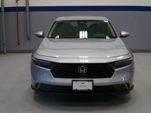 Used 2024 Honda Accord EX image 10