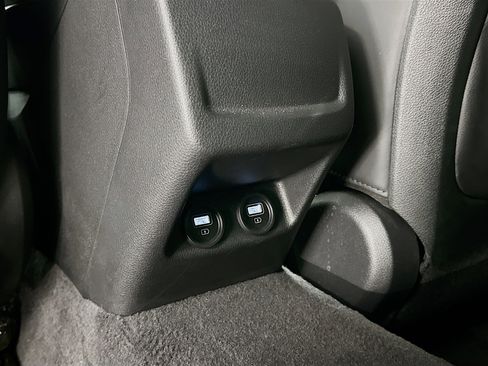 Used 2023 Kia K5 GT-Line image 29